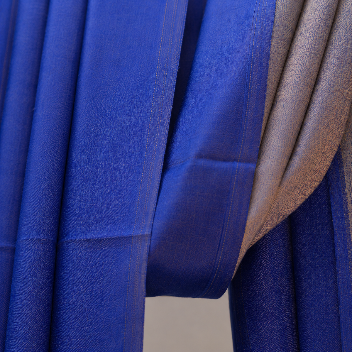 Modal fine double shade stole