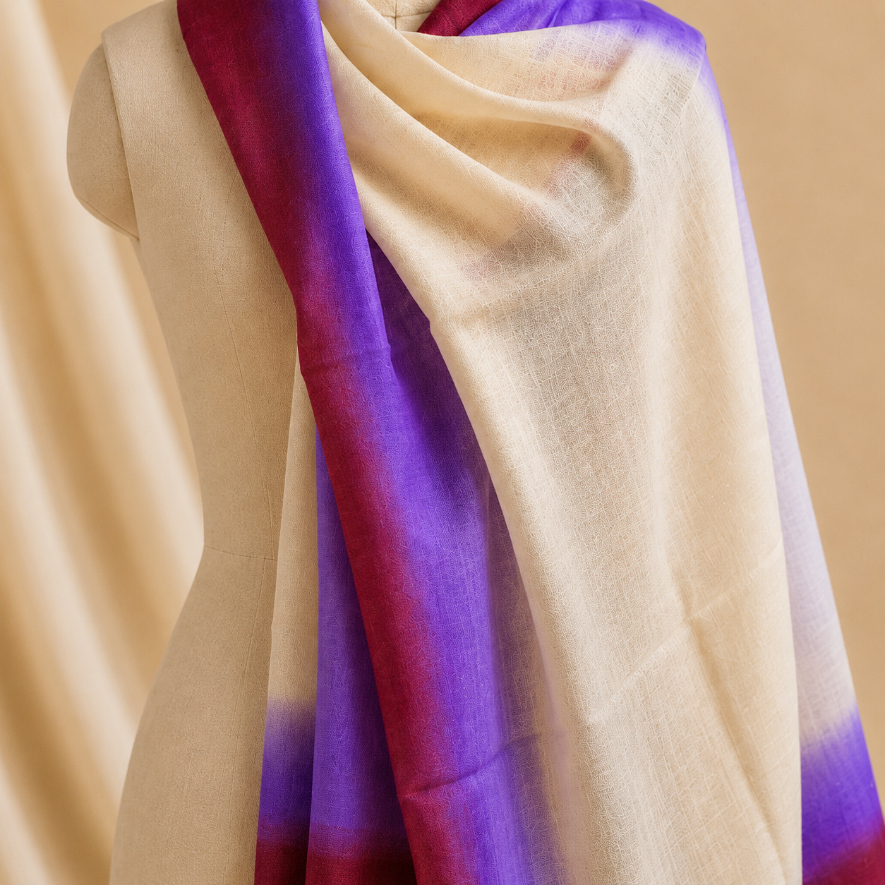 Merino border stole