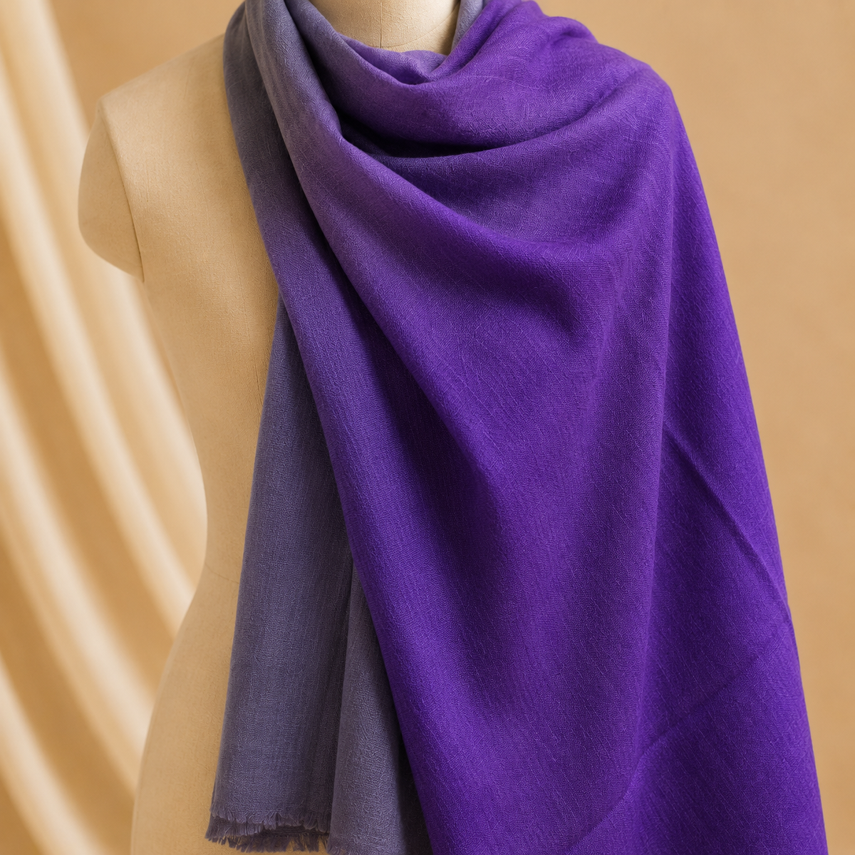 Merino border stole