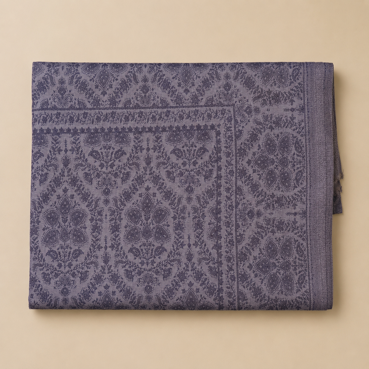 Modal fine sozni stole