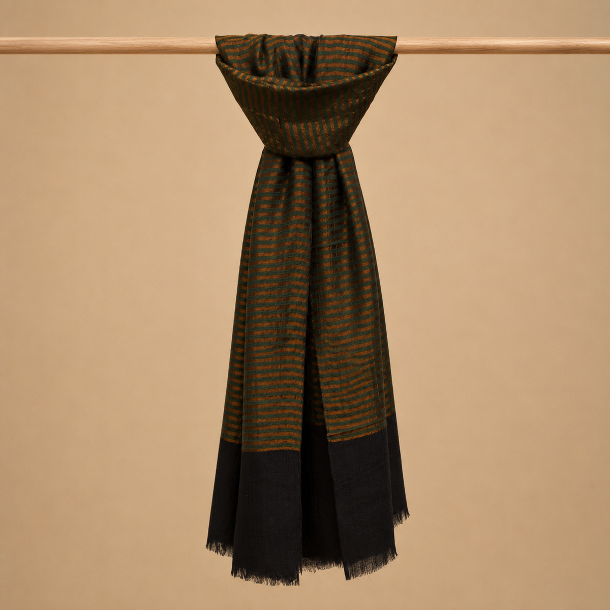 Finewool palla striped stole