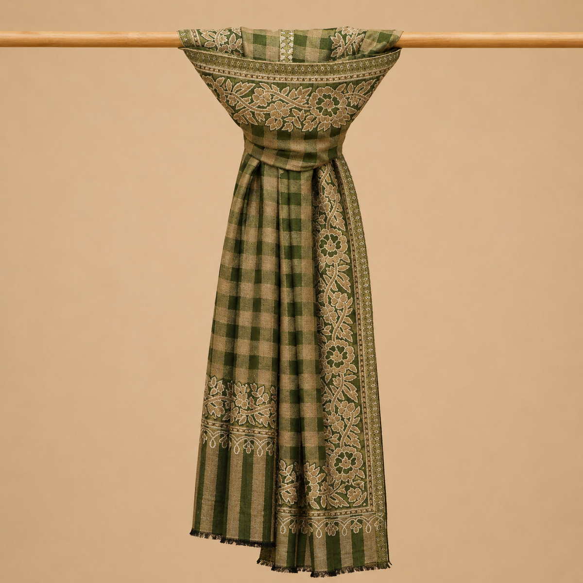 Finewool jaquard moonlight stole