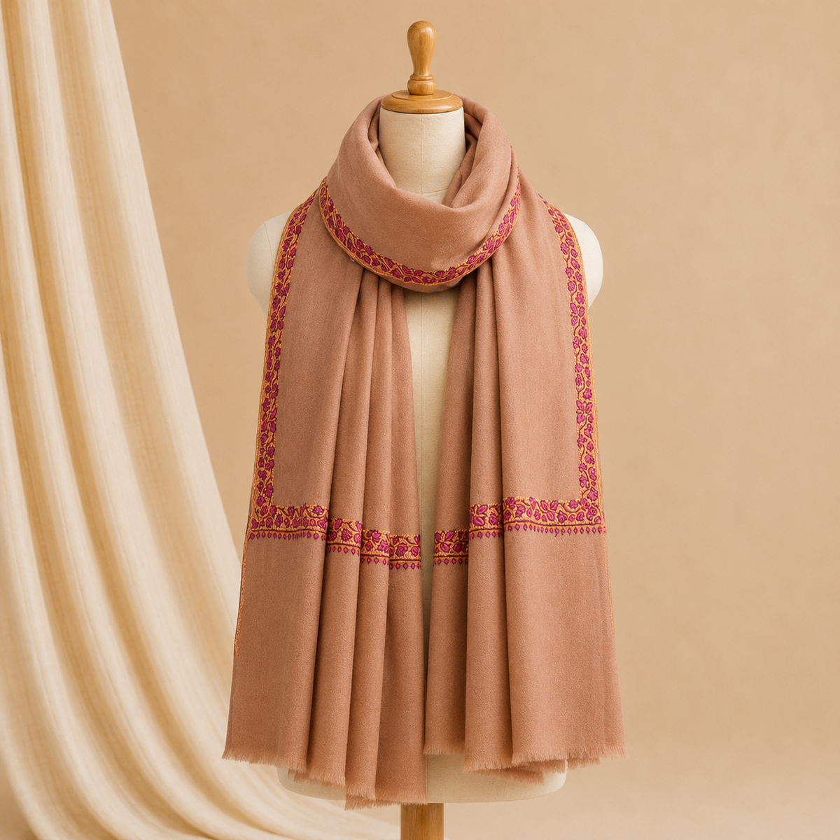 Semi-pashmina hashidar stole