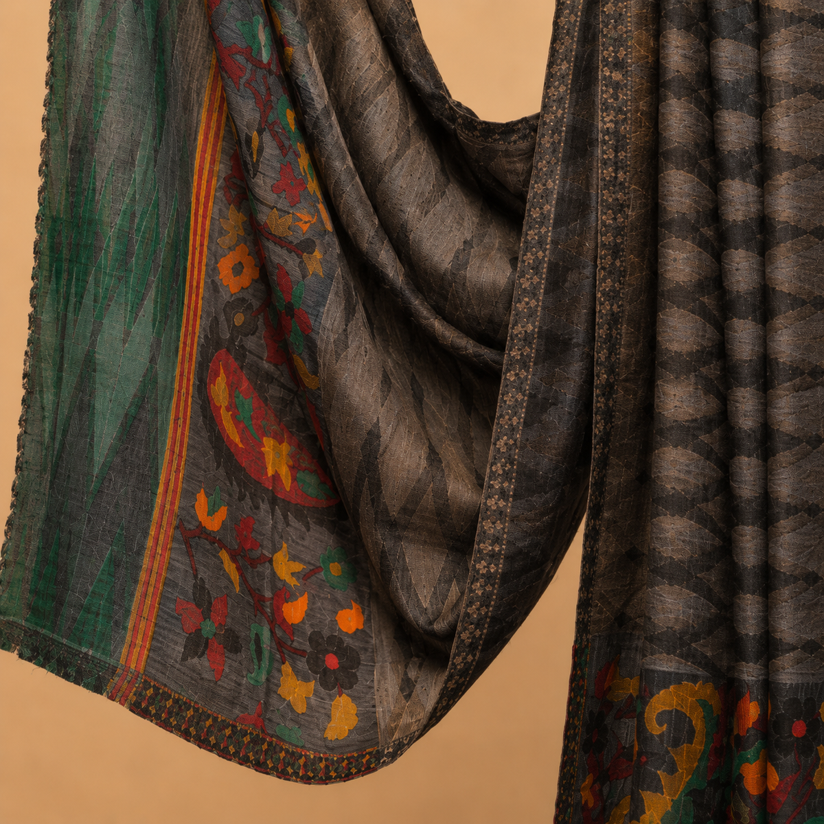Finewool kani palla ikat stole