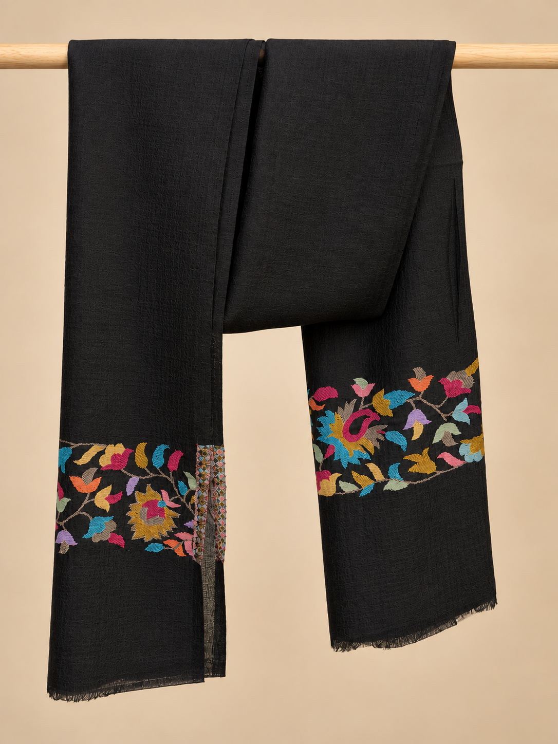 Fine Wool Kani Palla Stole with Multi-Floral Border